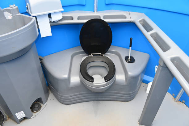 Best Affordable portable toilet rental  in Monongah, WV